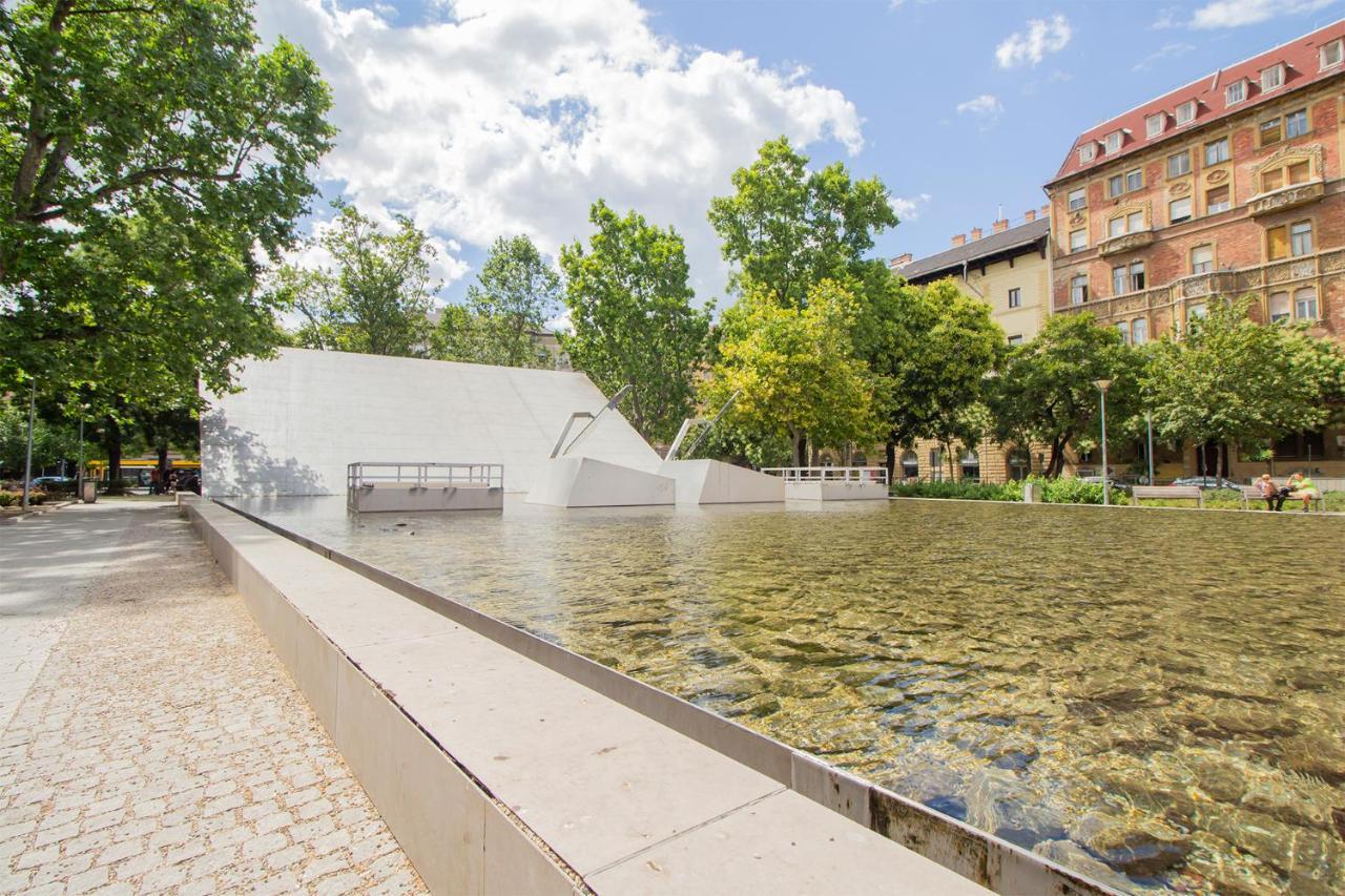 Lejlighed Joseph Boulevard - 3bdr, 2bath, 8ppl *